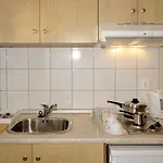 Anita יאליסוס