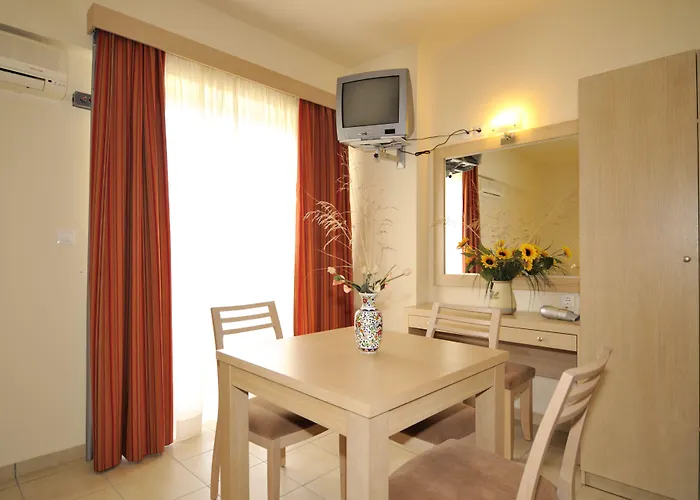 Hotel apartamentowy Anita 4*